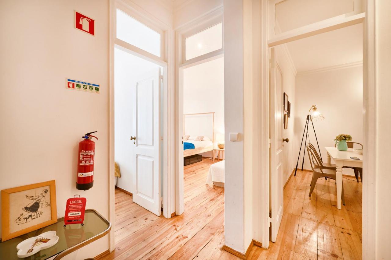 Spacious Bairro Alto Apartment With Courtyard, By Timecooler Lisboa 外观 照片
